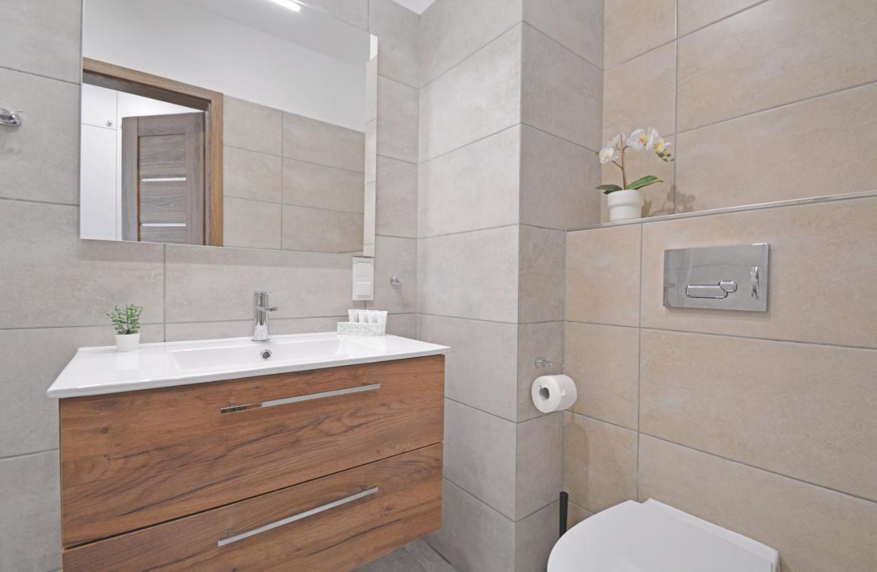 Świnoujście Apartamenty Bryza - Apartament Sun Towers 27 מראה חיצוני תמונה
